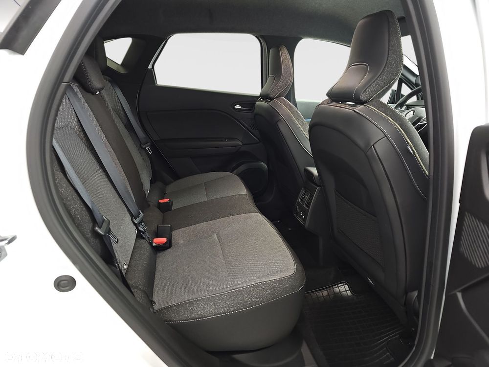 Renault Captur 1.0 TCe Techno - 32