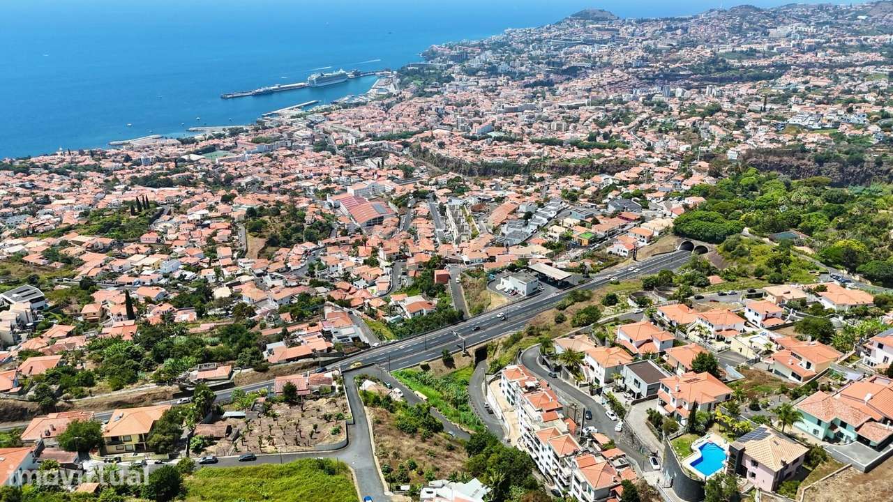 Terreno com Vista Mar e Localização Premium – Santa Maria Maior, Funch - Grande imagem: 3/15