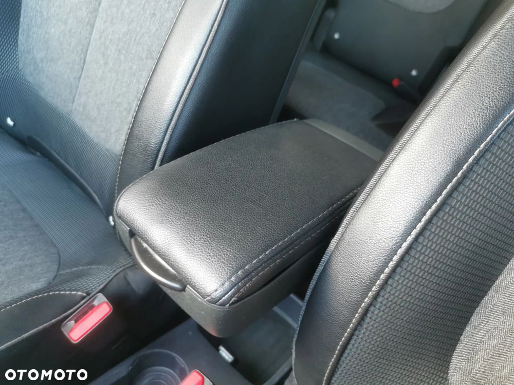 Renault Captur ENERGY TCe 120 EDC LIMITED - 26