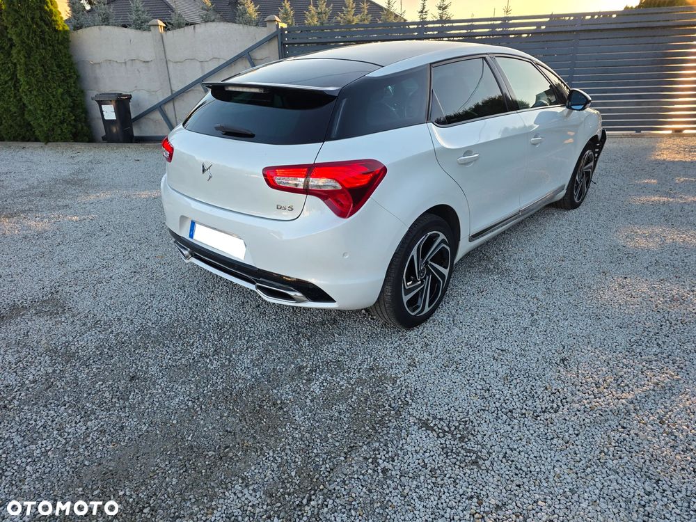 DS Automobiles DS 5 - 5