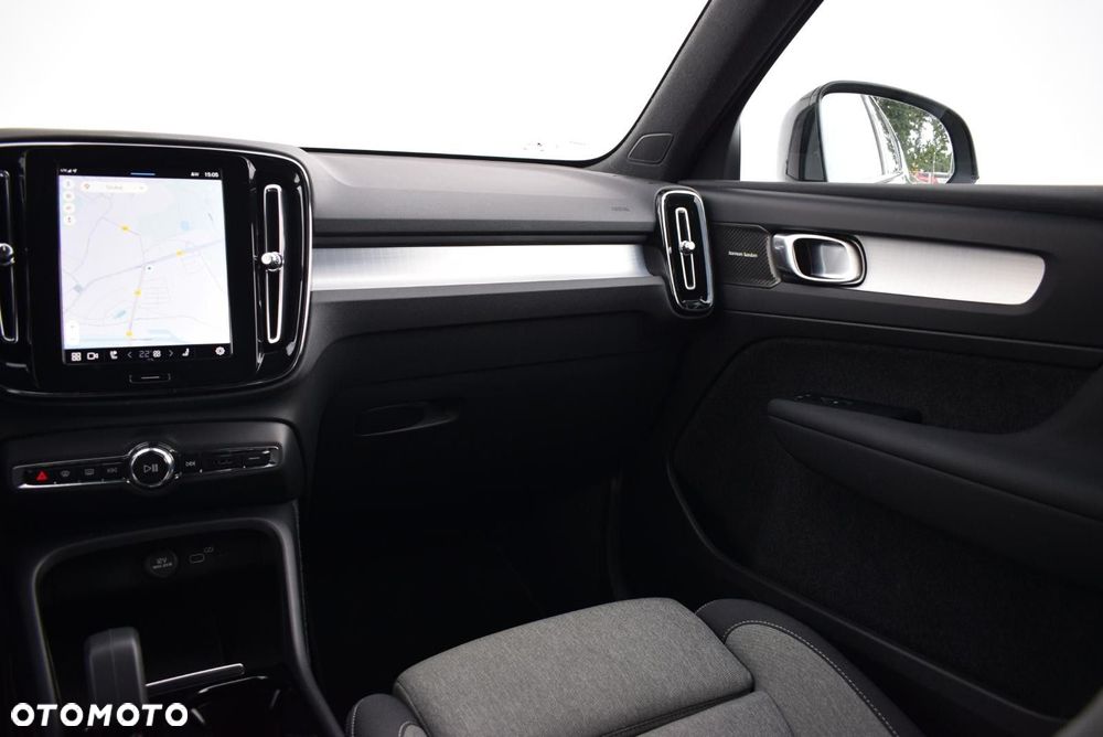 Volvo XC 40 - 13
