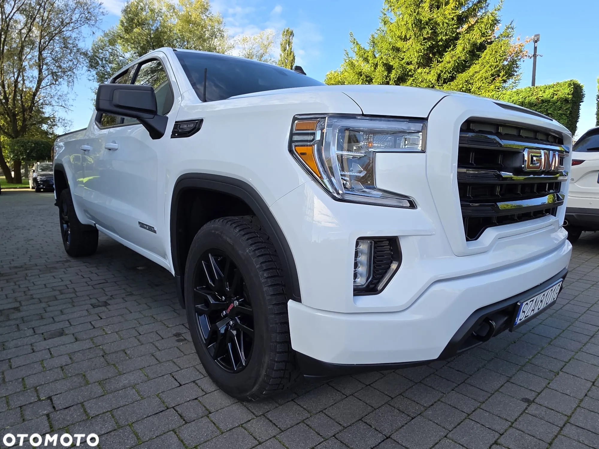 GMC Sierra - 3