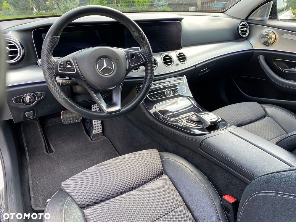Mercedes-Benz Klasa E 350 BlueTEC 9G-TRONIC Avantgarde - 24