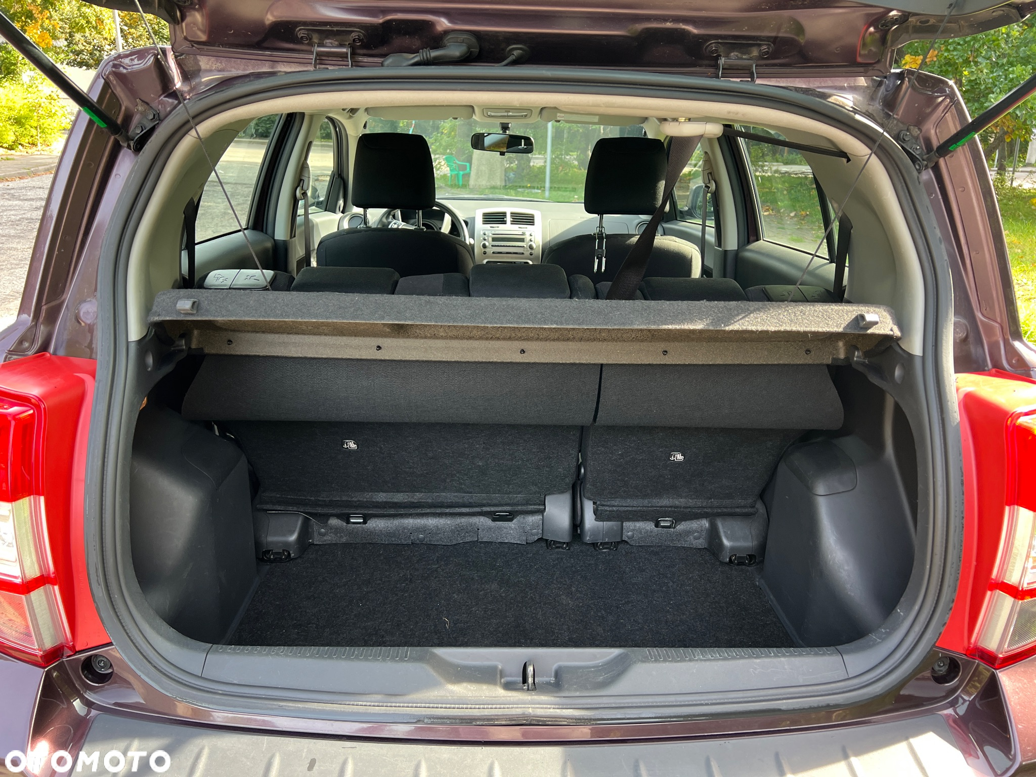 Toyota Urban Cruiser 1.33 Sol - 14