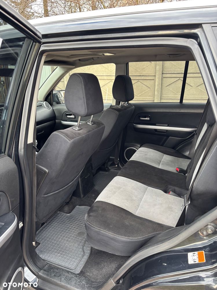 Suzuki Grand Vitara 1.9 DDiS Comfort DPF Limited - 9