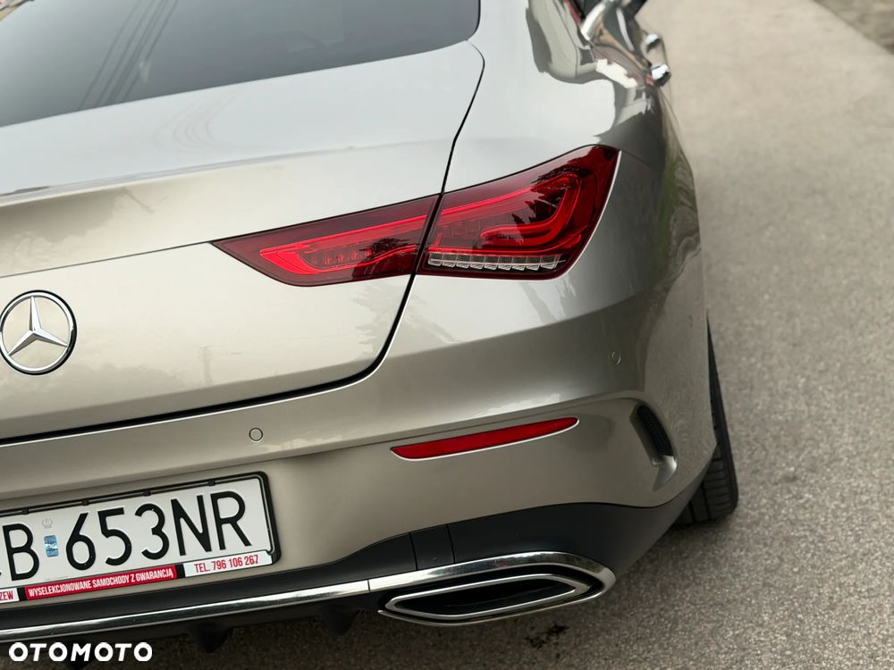 Mercedes-Benz CLA 200 4-Matic AMG Line 8G-DCT - 40