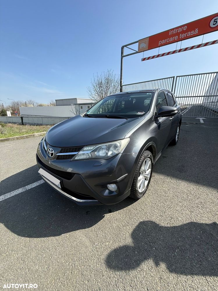 Toyota RAV4 2.2 D-4CAT 4WD Aut Executive - 2
