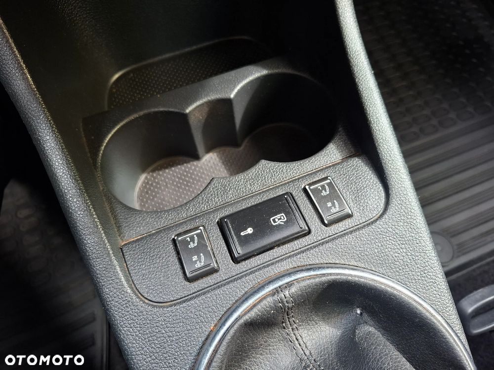 Skoda Roomster 1.2 TSI Elegance PLUS EDITION - 23