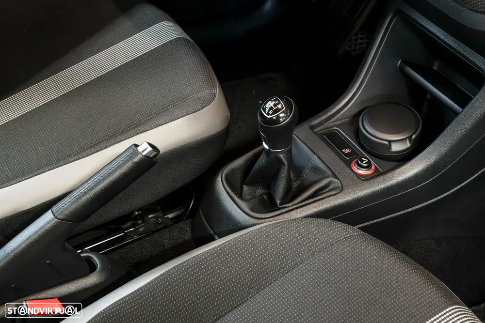 VW Up! 1.0 BlueMotion High - 16