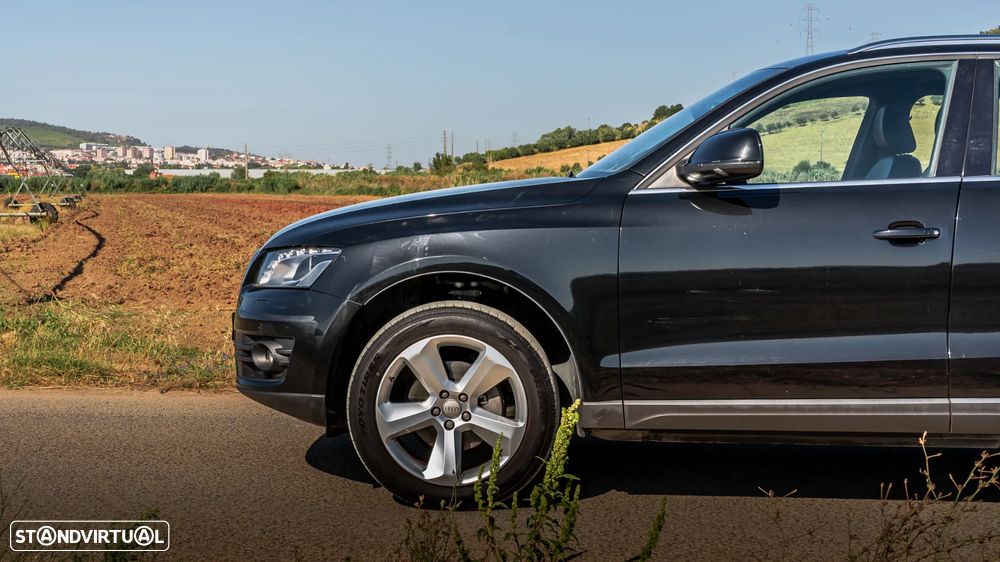 Audi Q5 2.0 TDI Business Line S-line - 25