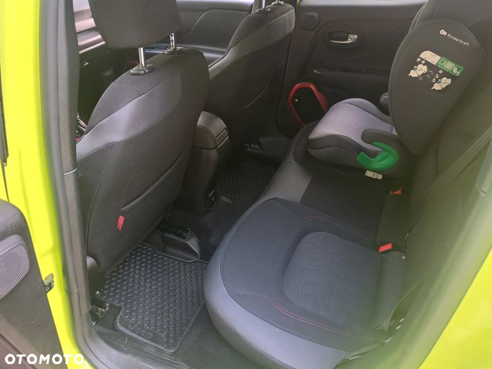 Jeep Renegade - 11
