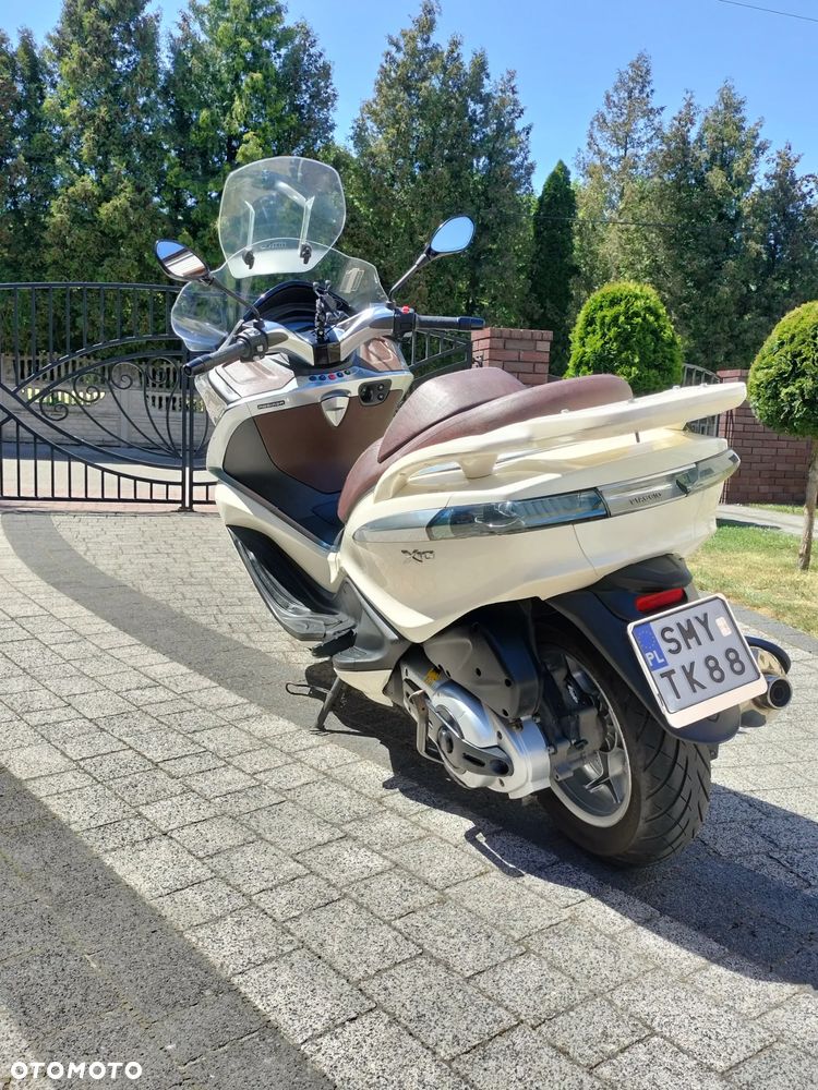 Piaggio X10 - 2