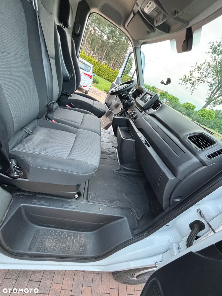 Renault Master - 16