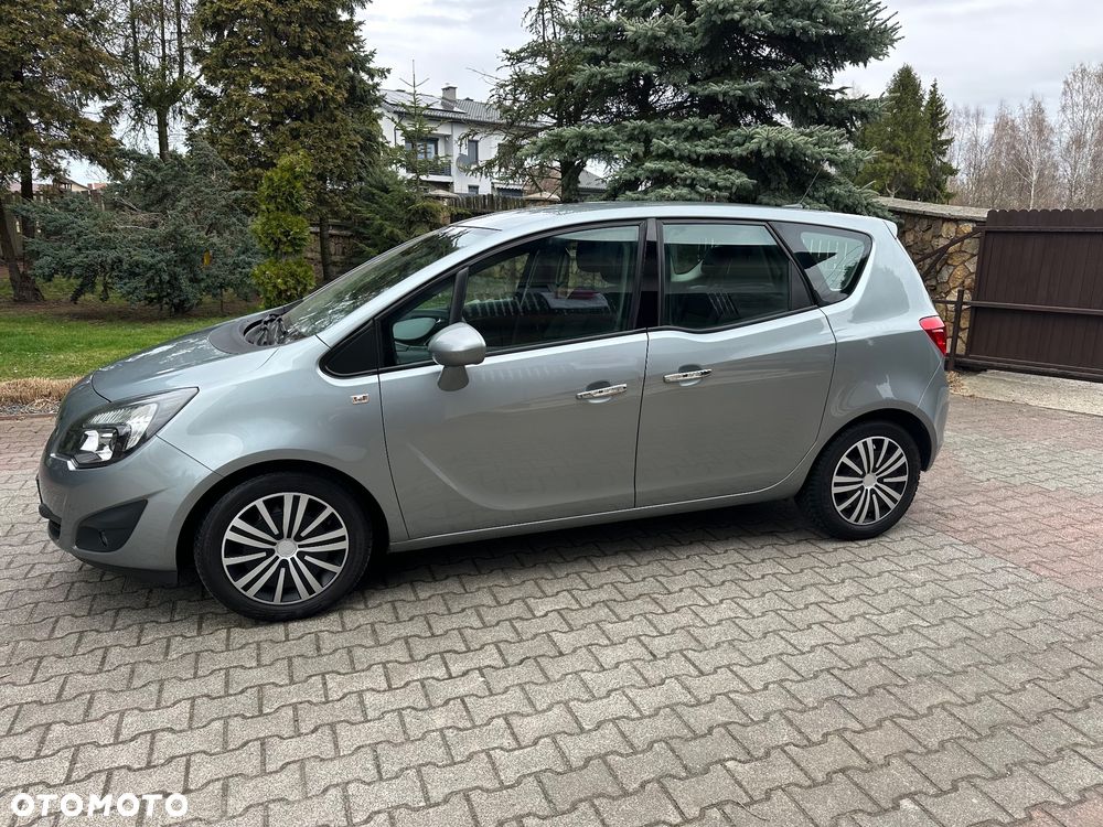 Opel Meriva 1.7 CDTI Automatik 150 Jahre - 4