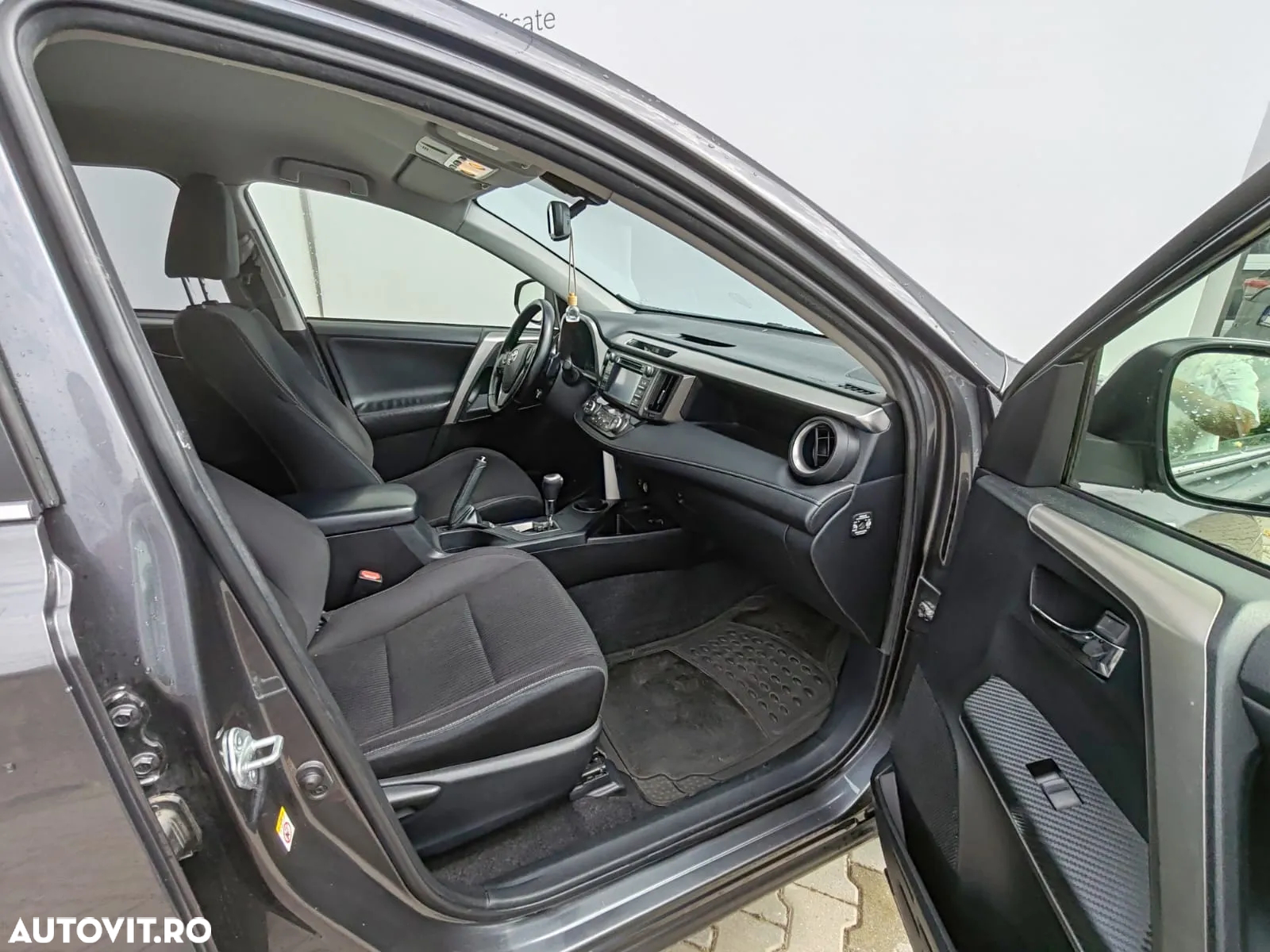 Toyota RAV4 2.2 D-4CAT 4WD Aut Executive - 8