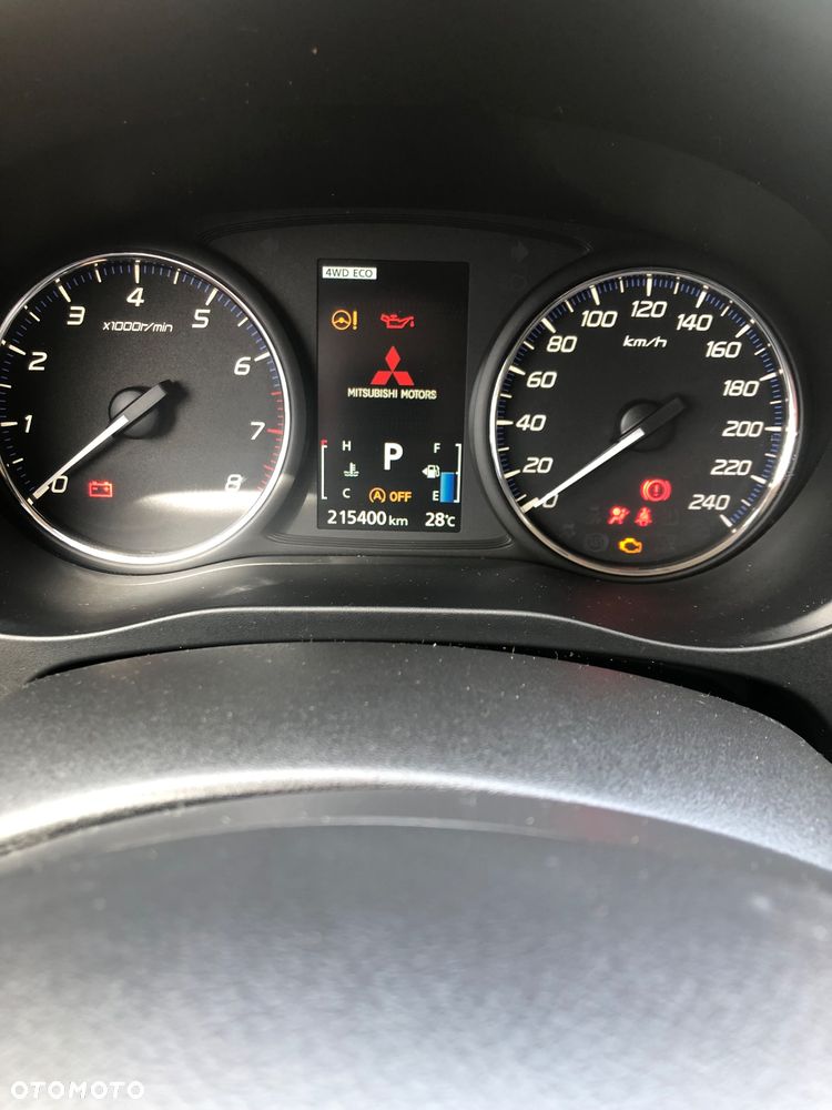 Mitsubishi Outlander 2.0 Intense - 10