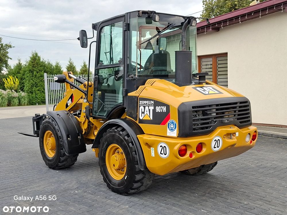 Caterpillar CAT 907H Łyżka+Widły - 9