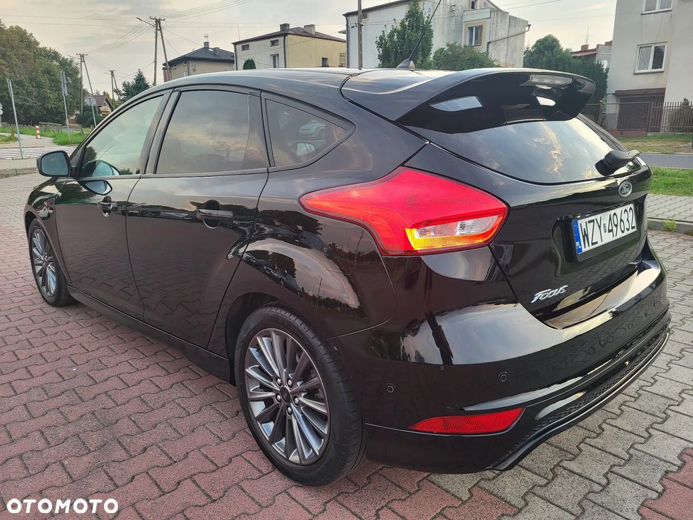 Ford Focus 1.5 EcoBoost Black Edition ASS - 10