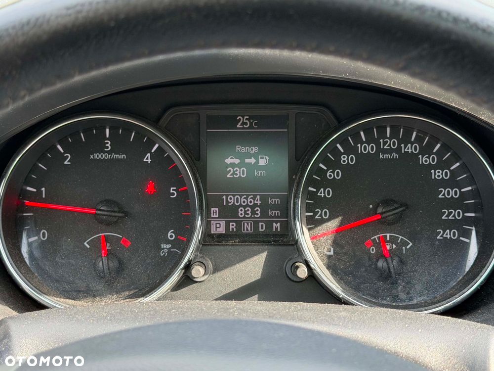 Nissan Qashqai+2 2.0 dCi DPF 4x4 acenta - 12