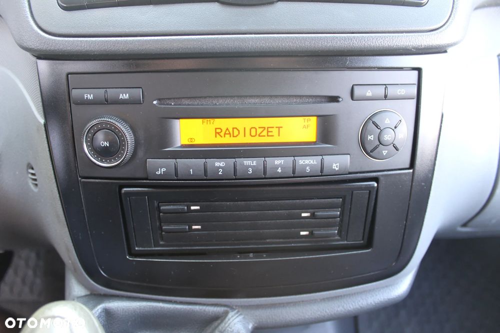 Mercedes-Benz Vito - 16