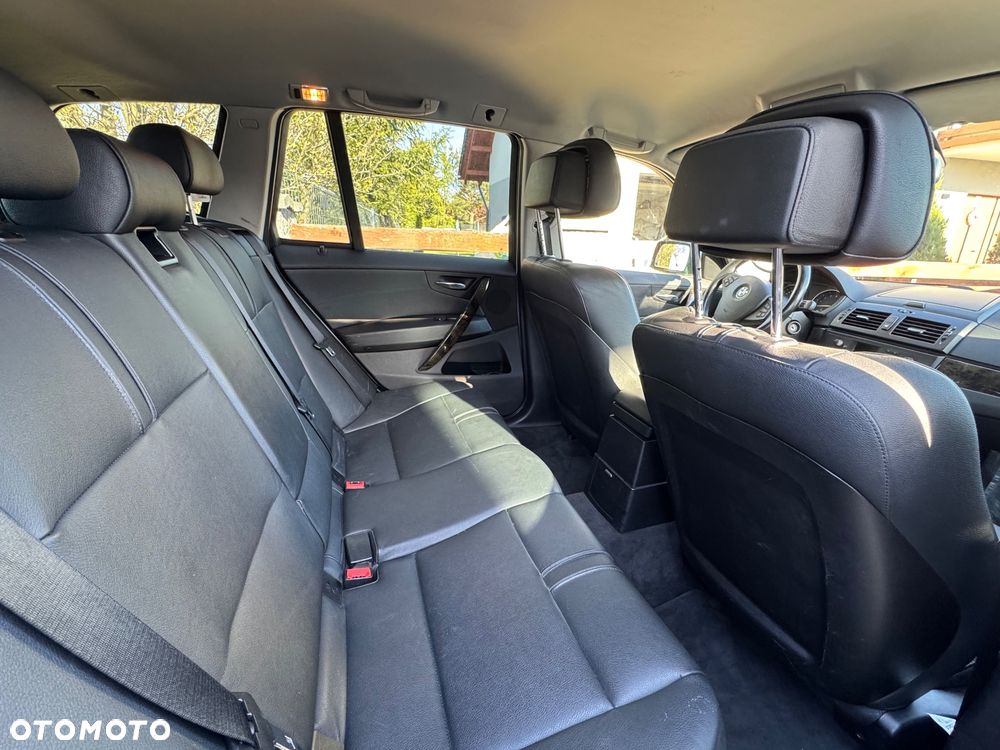 BMW X3 2.5si - 8
