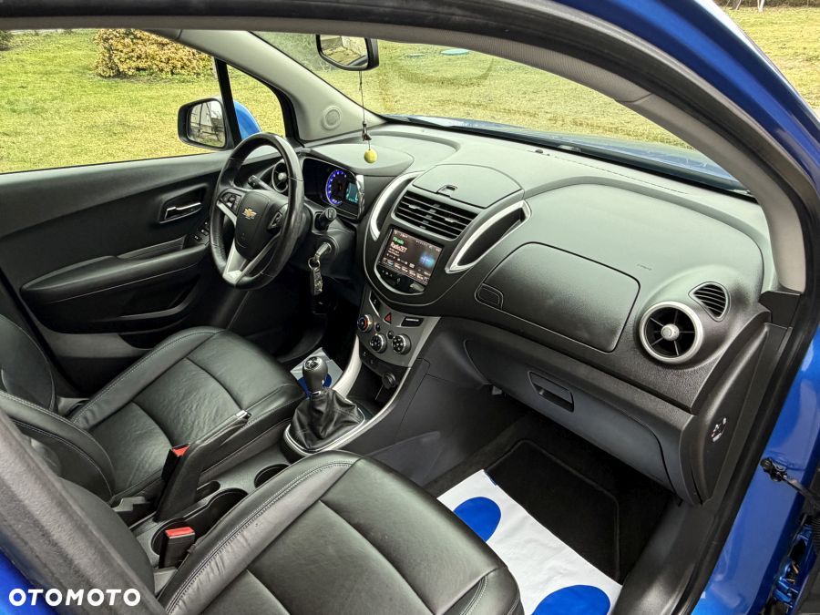 Chevrolet Trax 1.4T LS - 28