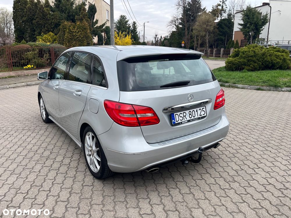 Mercedes-Benz Klasa B 180 CDI (BlueEFFICIENCY) - 5
