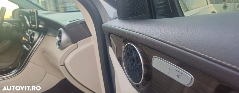 Mercedes-Benz GLC 220 d 4Matic 9G-TRONIC - 10