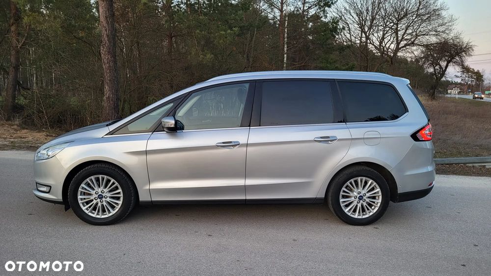 Ford Galaxy 2.0 TDCi Titanium - 17