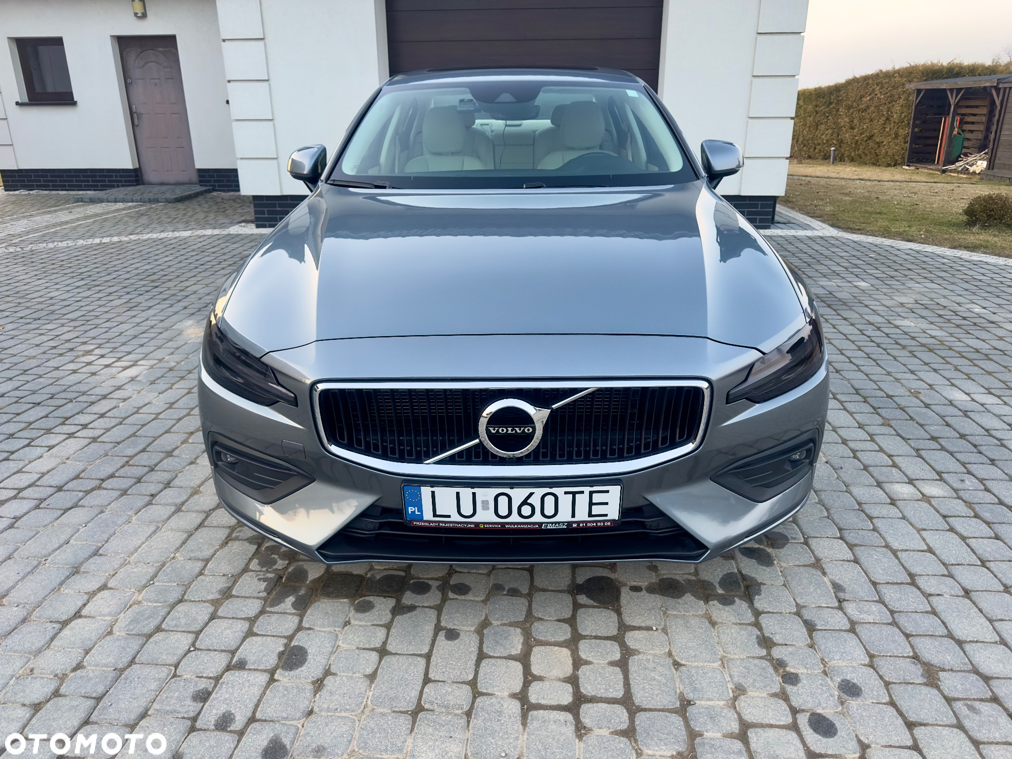 Volvo S60 T6 AWD Momentum Pro - 9