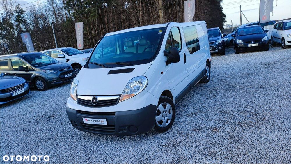 Opel Vivaro - 10