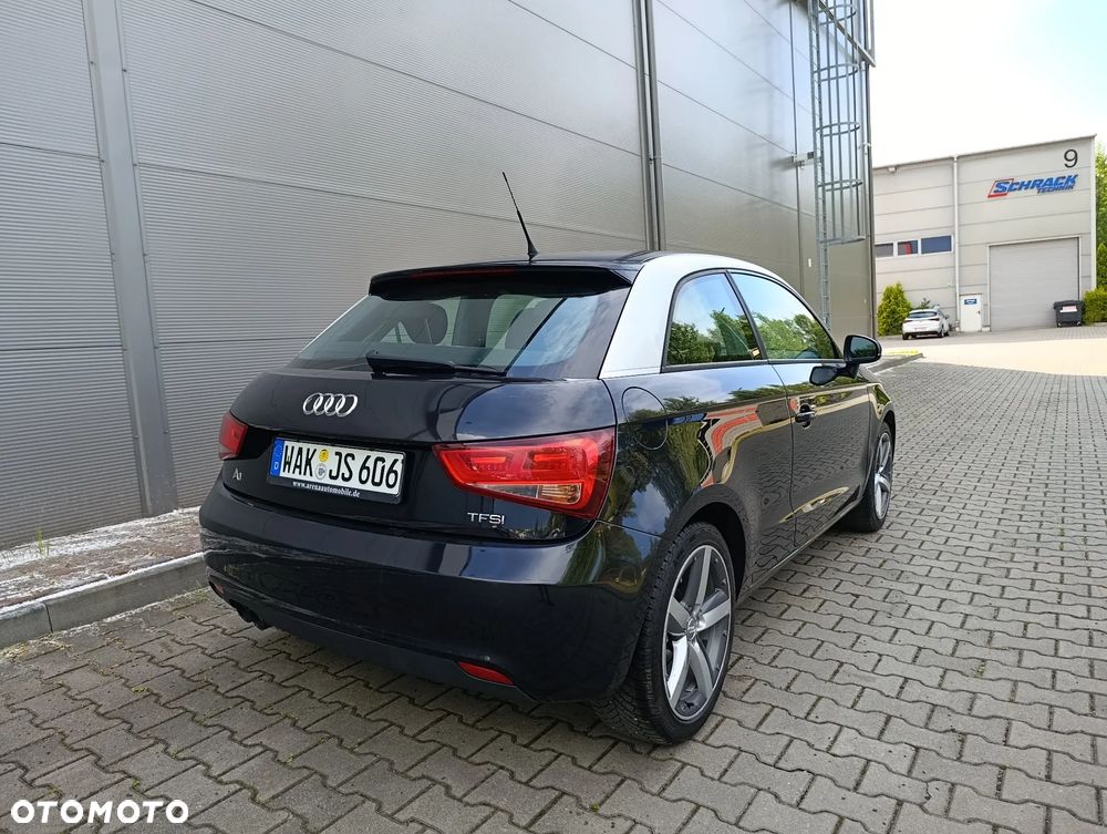 Audi A1 3-drzwiowe 1.4 TFSI 119g S tronic S line edition - 11