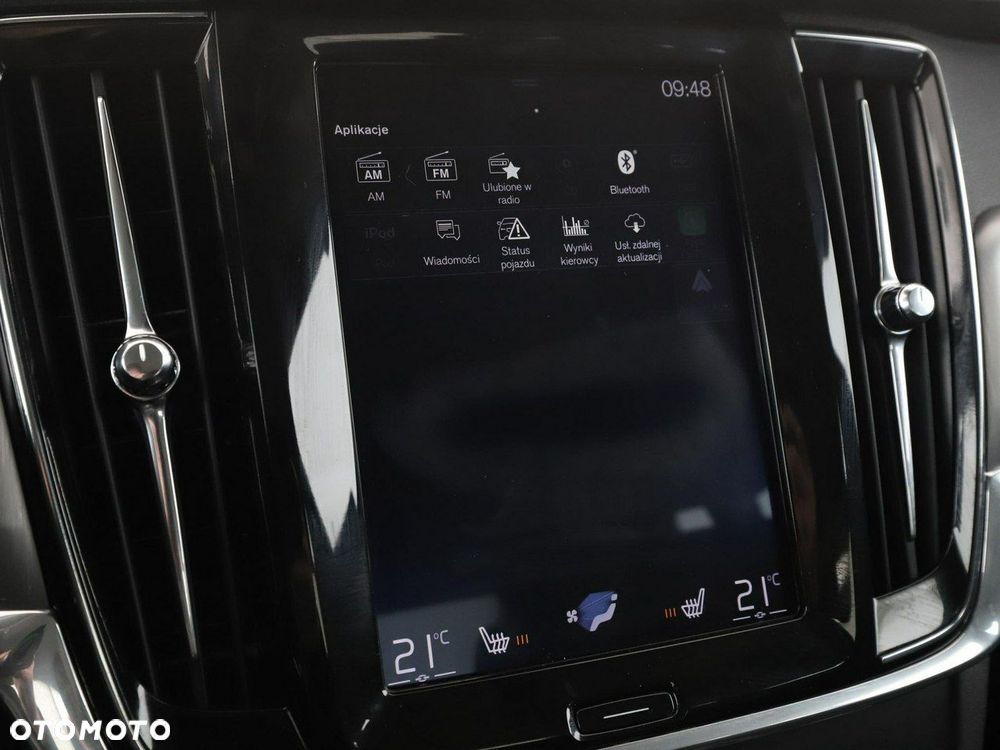 Volvo S90 T4 Momentum - 27