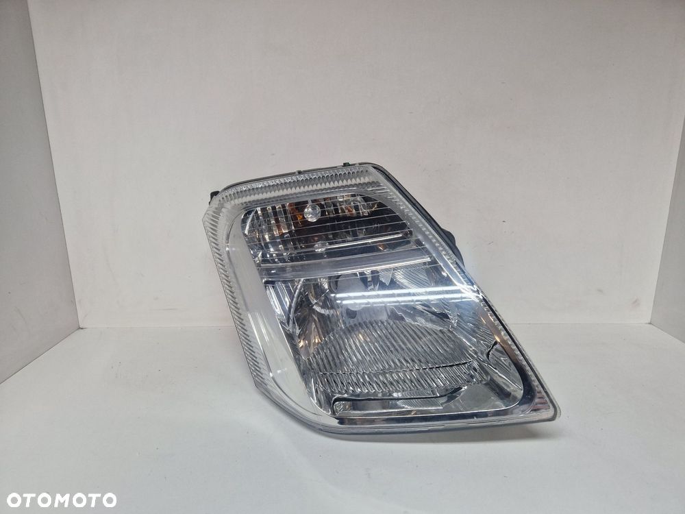 CITROEN C2 LAMPA PRAWA PRZÓD PRZEDNIA EU 9680128180 - 1