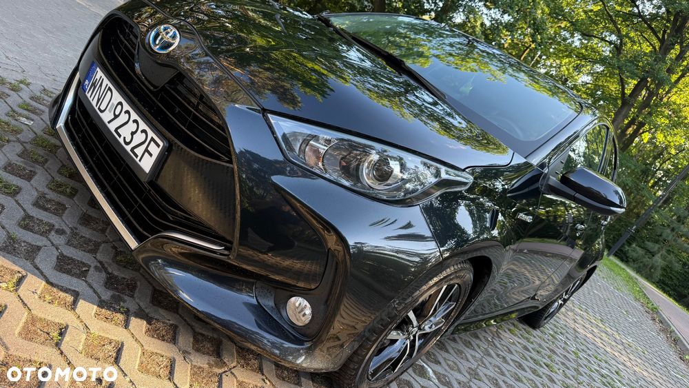 Toyota Yaris Hybrid 1.5 Premiere Edition - 4