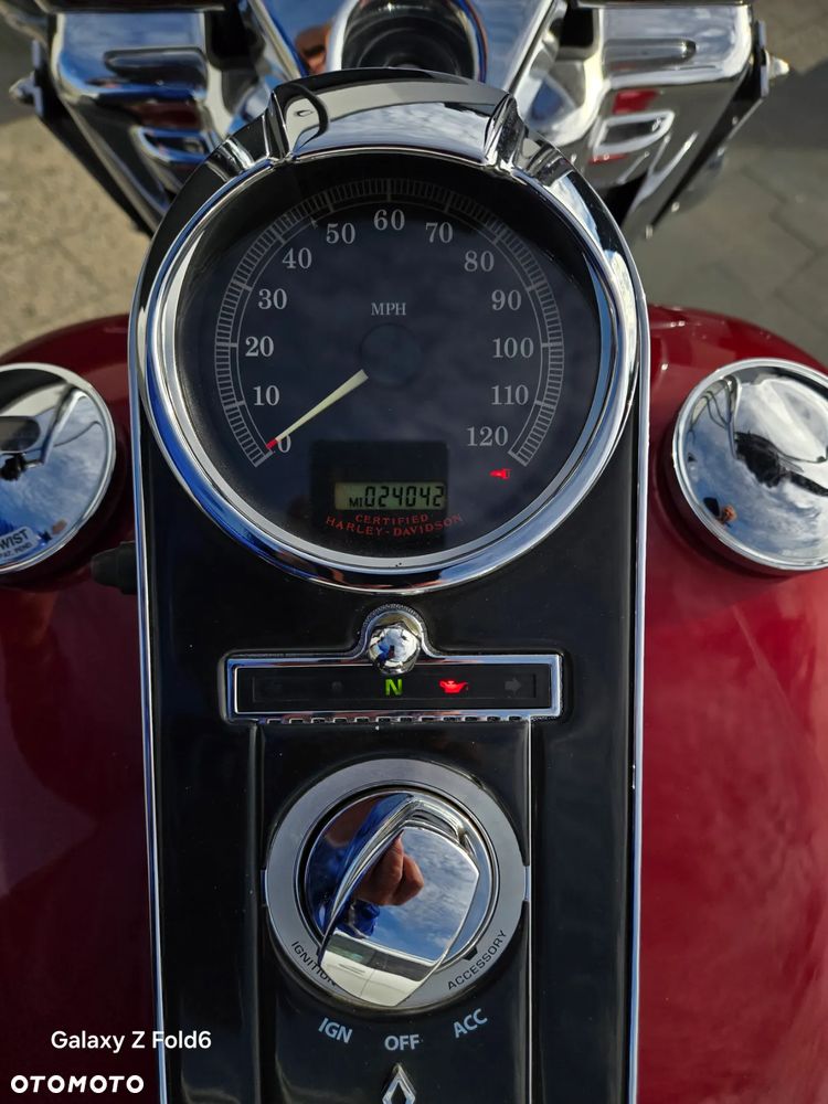 Harley-Davidson Touring Road King - 36