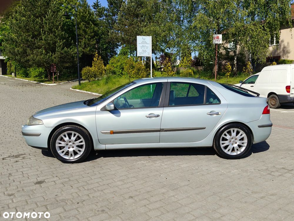 Renault Laguna Grandtour 1.8 Emotion - 4