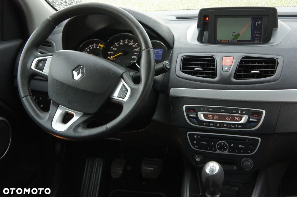 Renault Fluence 2.0 16V 140 Dynamique - 20