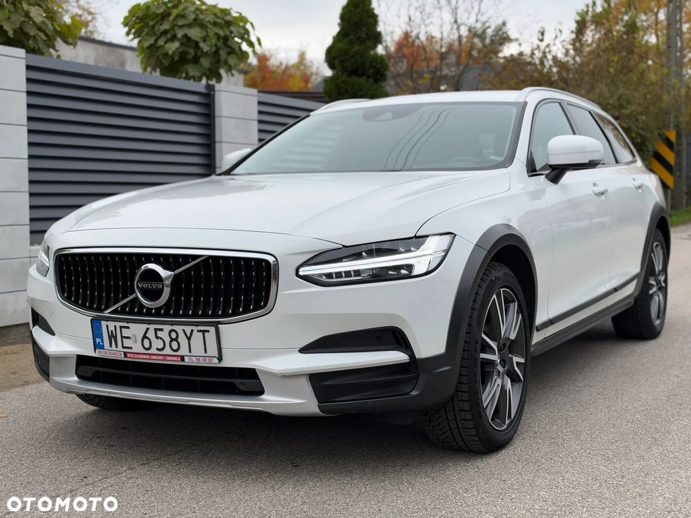 Volvo V90 Cross Country