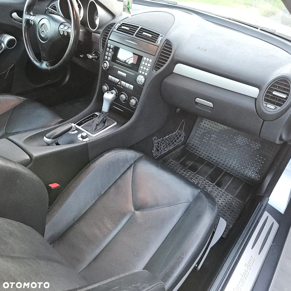 Mercedes-Benz SLK - 16