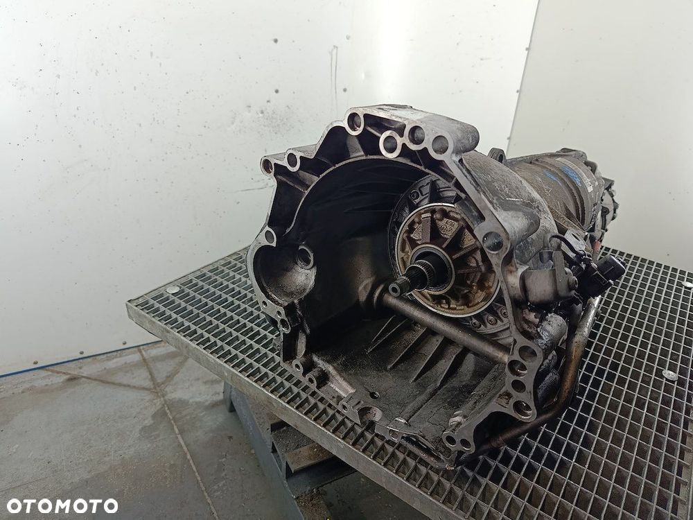 SKRZYNIA BIEGÓW AUTOMAT AUDI A6 C6 JML  6HP-19 TIR 3.0 TDI V6 - 9