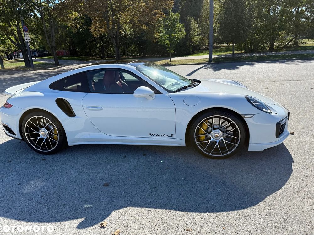 Porsche 911 - 25