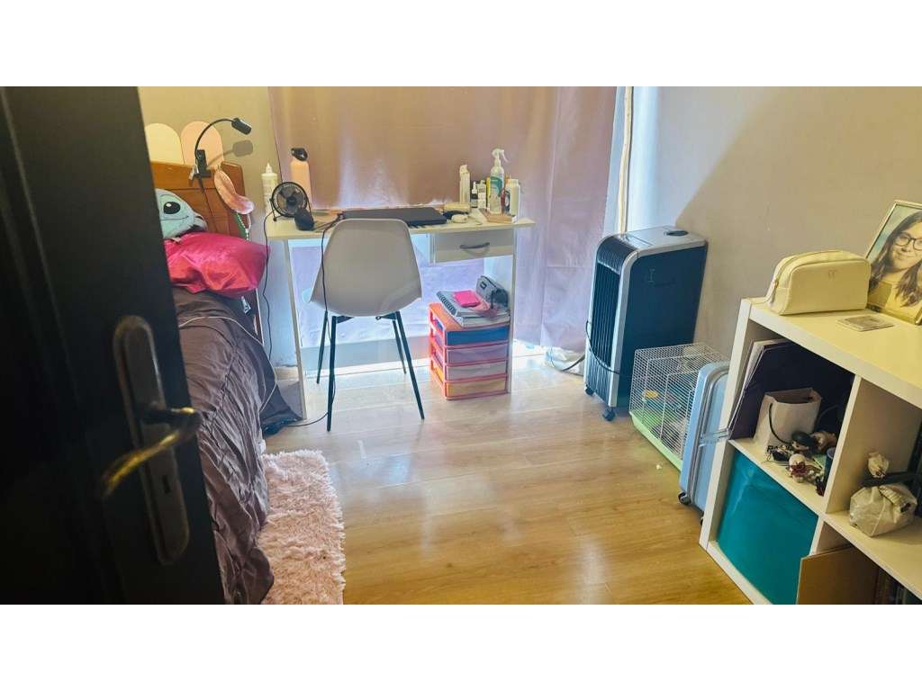 Apartamento T3, boa localização, Faro, Algarve - Grande imagem: 2/13
