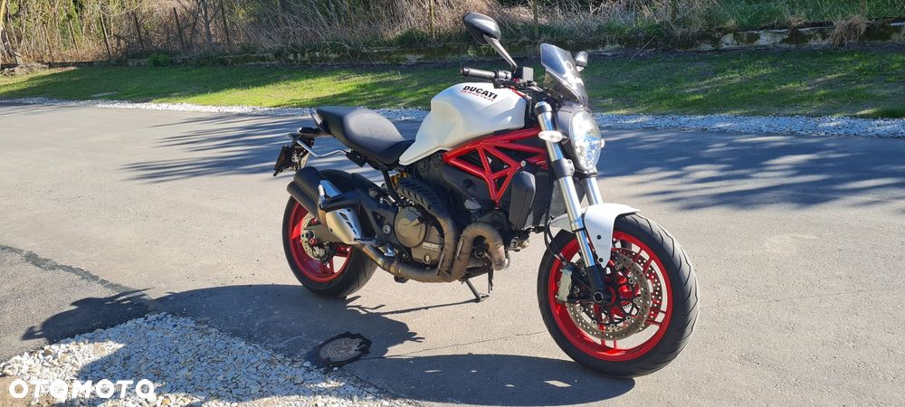 Ducati Monster - 2