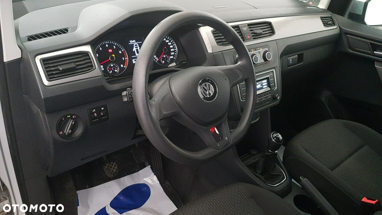 Volkswagen Caddy - 19