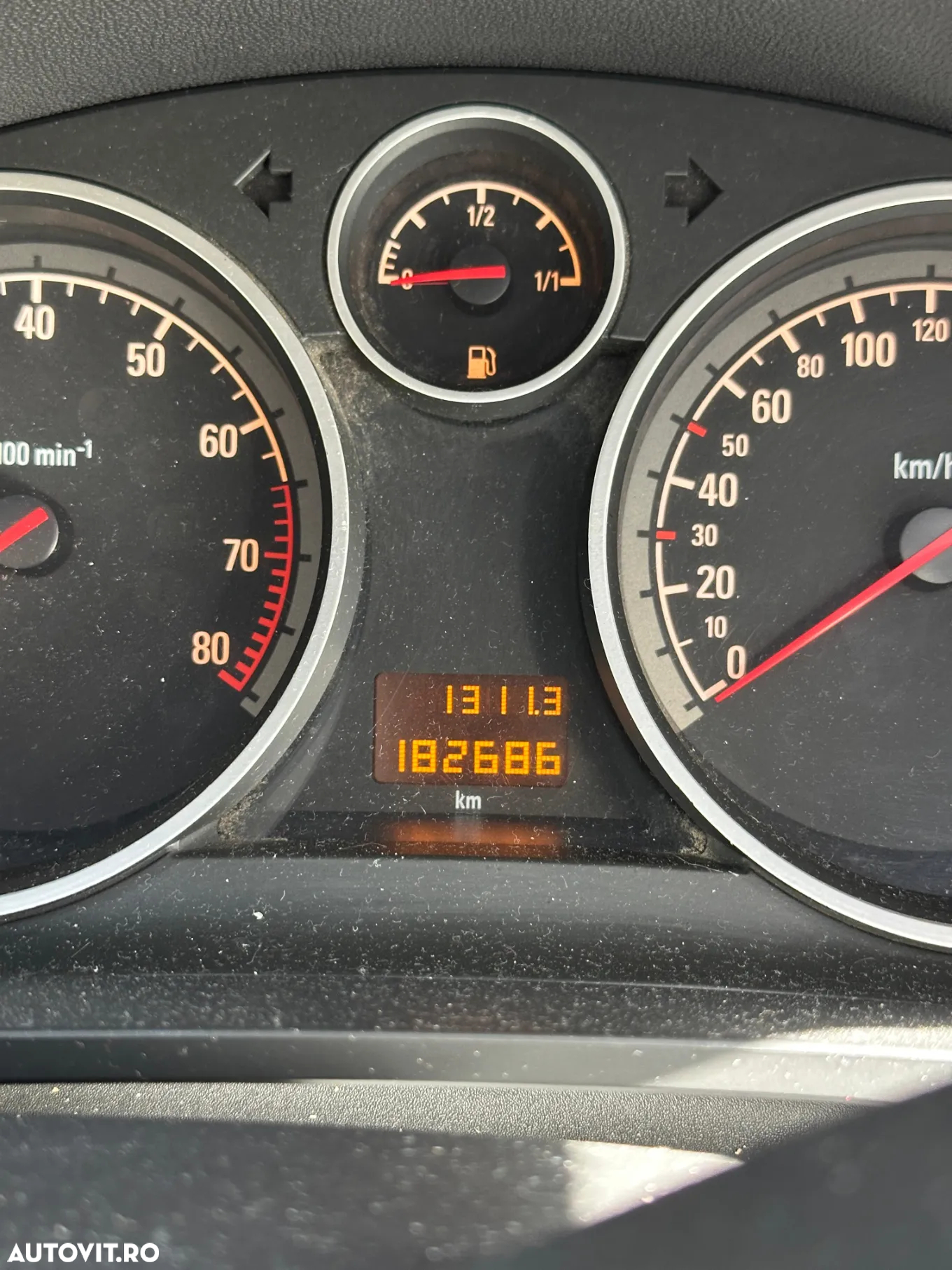 Opel Zafira - 10
