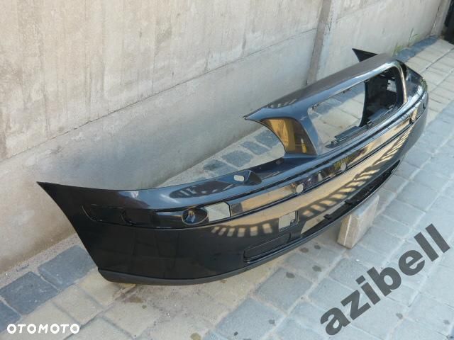 VOLVO V70 01/04r - zderzak przedni - 3