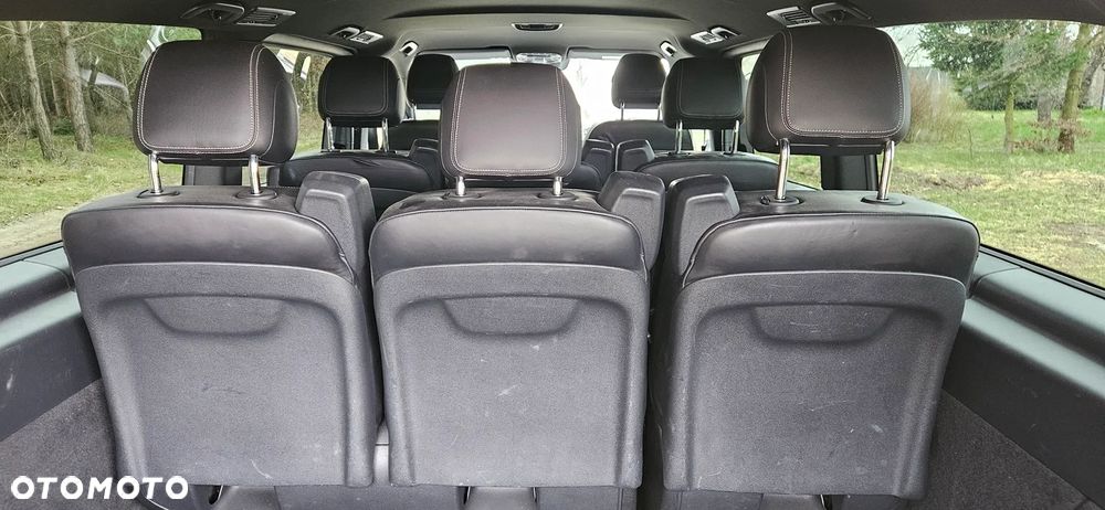 Mercedes-Benz Klasa V - 28