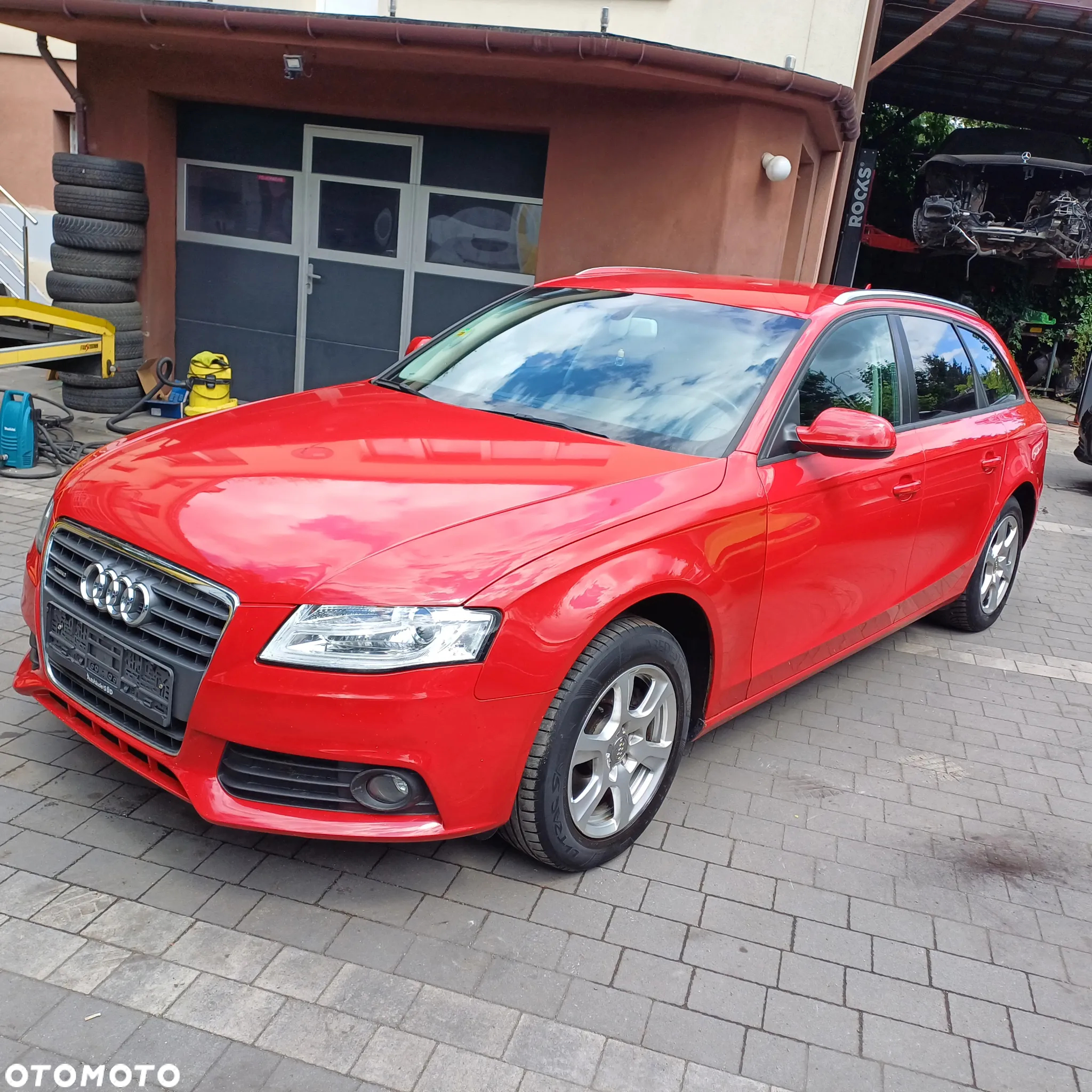 Audi A4 Avant 1.8 TFSI quattro Attraction - 10