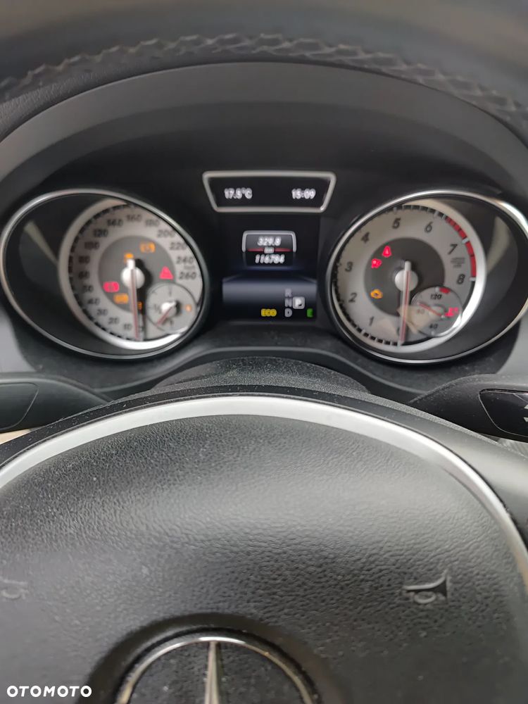 Mercedes-Benz CLA - 5